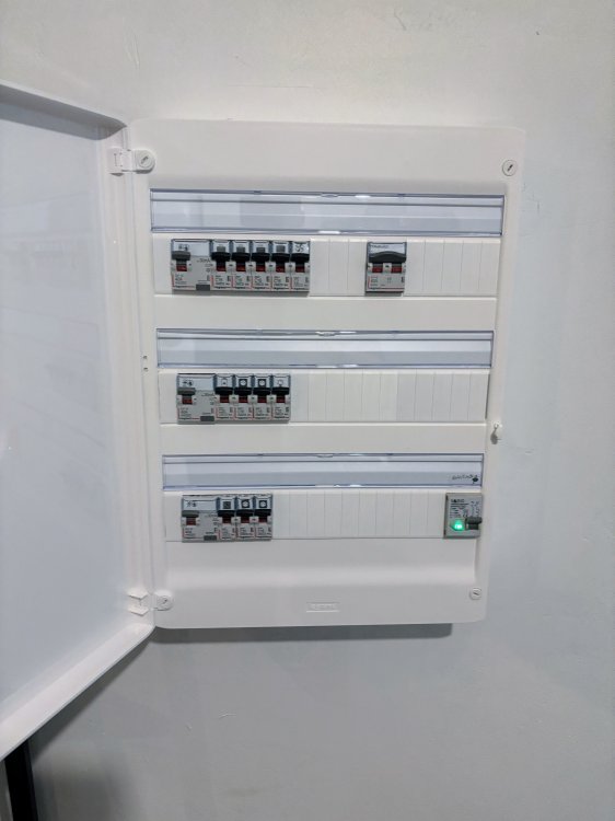 Installation électrique de maison — réalisation HE2M à Libourne